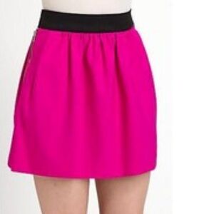 Milly “Erin” Pink Circle Skirt With Black Waist Band Size 0 EUC!